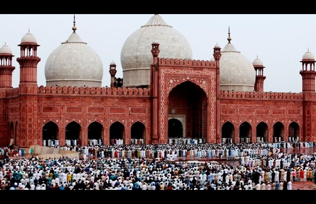 Pakistan marks Eidul Fitr 2025 with religious zeal, zest